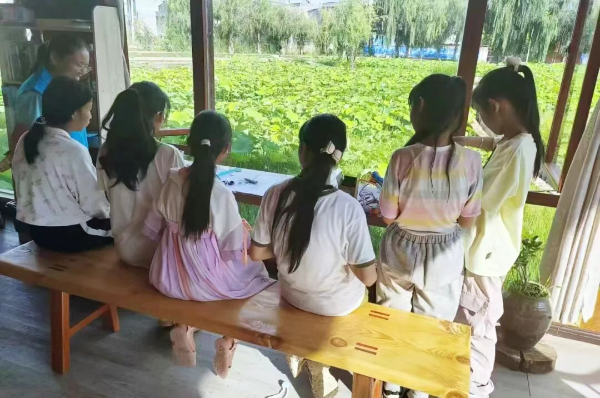 3f2c23c2-9d6f-4dcd-a4ef-9078e5bc856d